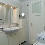 Διαμέρισμα Luxury 7heaven *